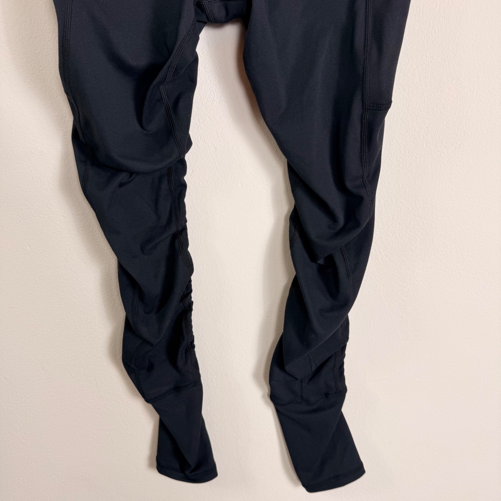 Sweetflexx Resistance Leggings Black Ruched High Waist Pockets Size 4 New — image 7 of 8